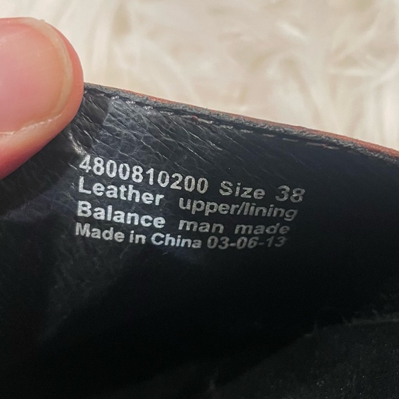 Dansko Tamara Brown Leather Clog Mule Nurse
Buckle Shoe Womens Size 7.5 8 EUR 38 - Picture 6 of 7